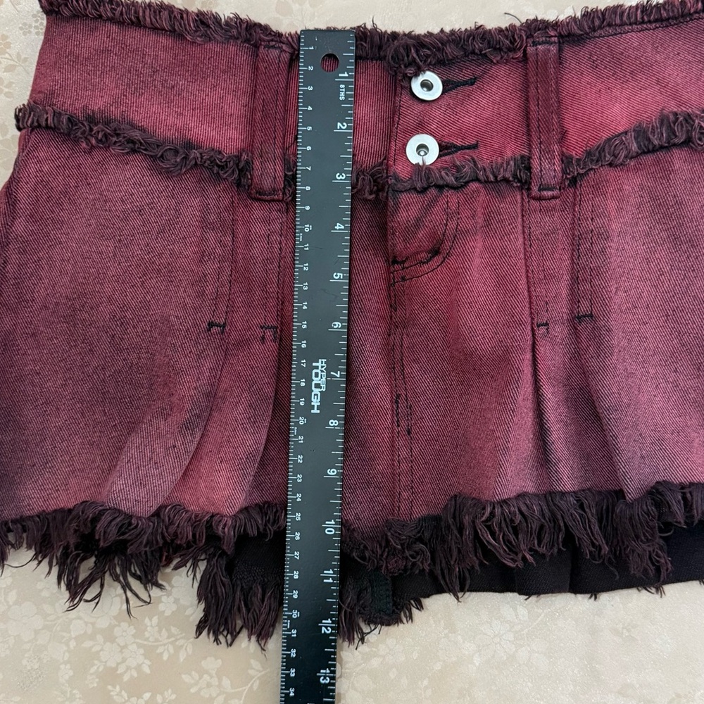 I.AM.GIA Skylar Burgundy Micro Mini Skirt Raw Hem Low Rise XXS 100% Cotton - Picture 7 of 11